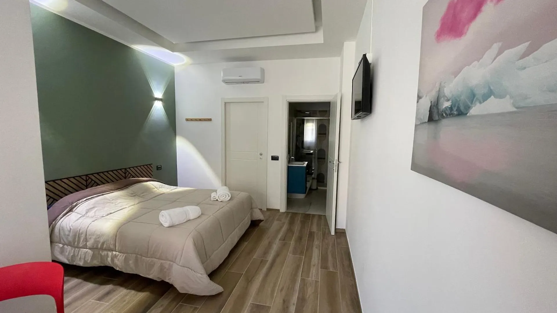 Guest House Design Navigli Milano 0*,