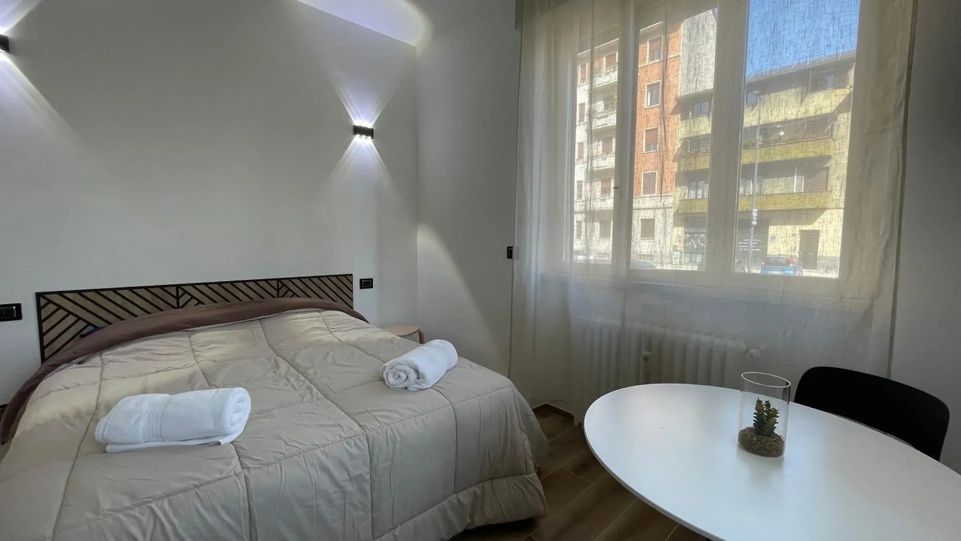 Guest House Design Navigli Milan 0*,  Italy